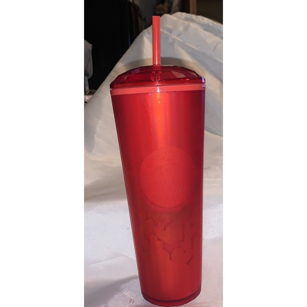 Starbucks Red Heart Venti Tumbler 24oz Cold Cup Faceted Dome Lid Straw Red Siren